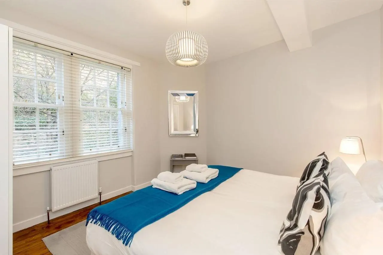 Apartamento Altido Unique & Stylish Grassmarket Apt - Close To Castle Edimburgo
